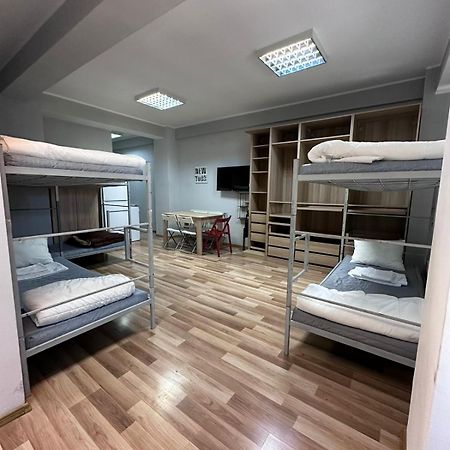 Heights Accommodation Unirii Free Parking Zone Bucureşti Ngoại thất bức ảnh