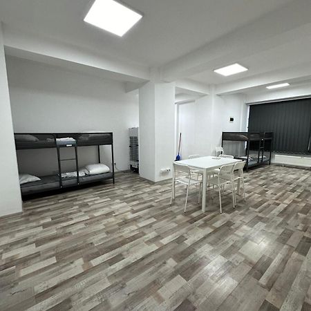 Heights Accommodation Unirii Free Parking Zone Bucureşti Ngoại thất bức ảnh