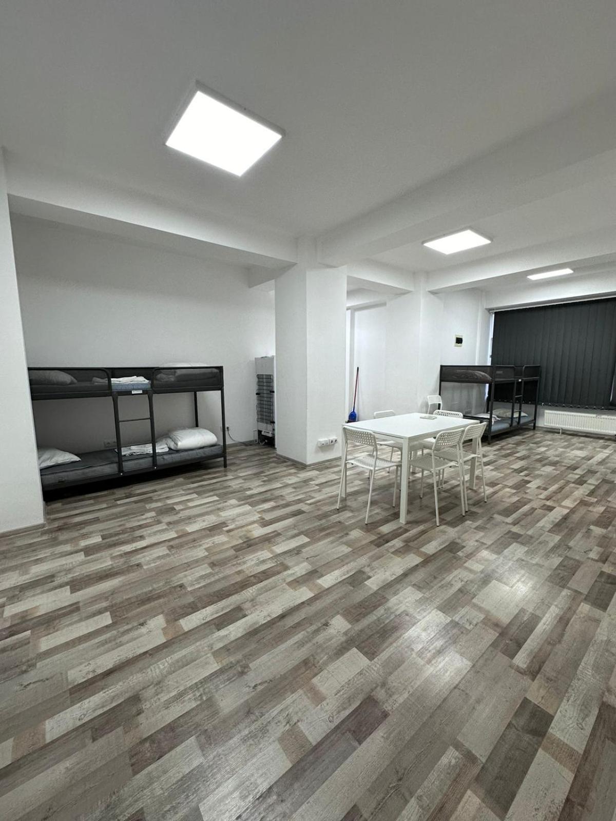 Heights Accommodation Unirii Free Parking Zone Bucureşti Ngoại thất bức ảnh