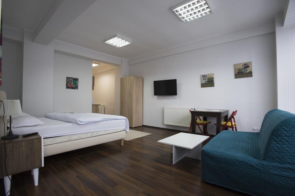 Heights Accommodation Unirii Free Parking Zone Bucureşti Ngoại thất bức ảnh